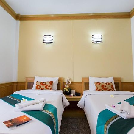 Boom Forest Hotel Hat Yai Esterno foto