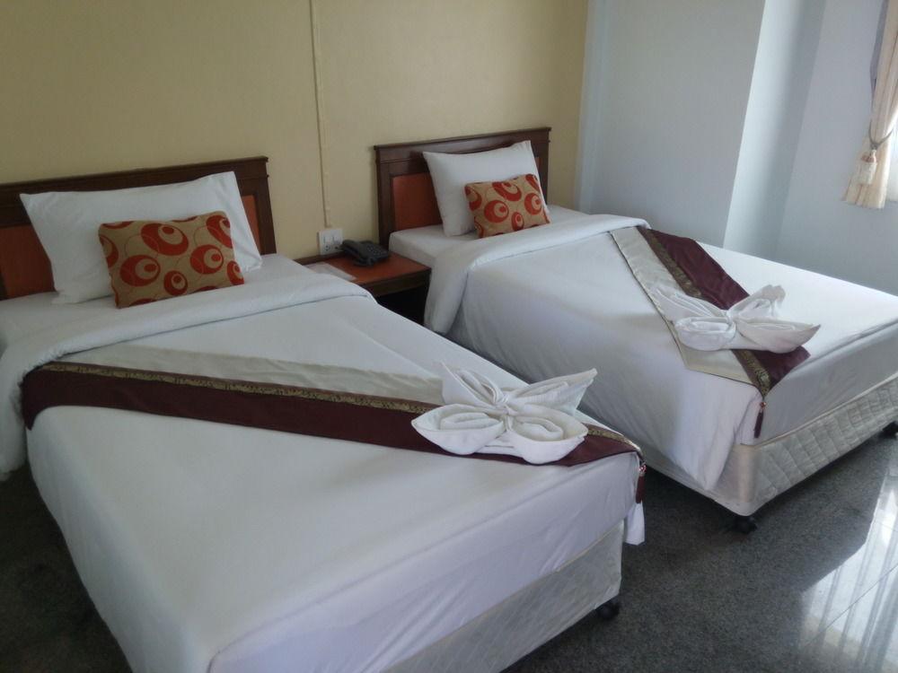 Boom Forest Hotel Hat Yai Esterno foto